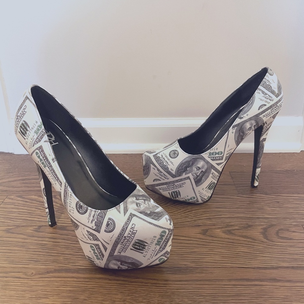 Women's One Hundred Dollar Bill Print Platform Heels size 9